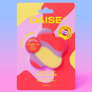 Daise Bath Bomb w/Mini Collectable in Berry Sherbert